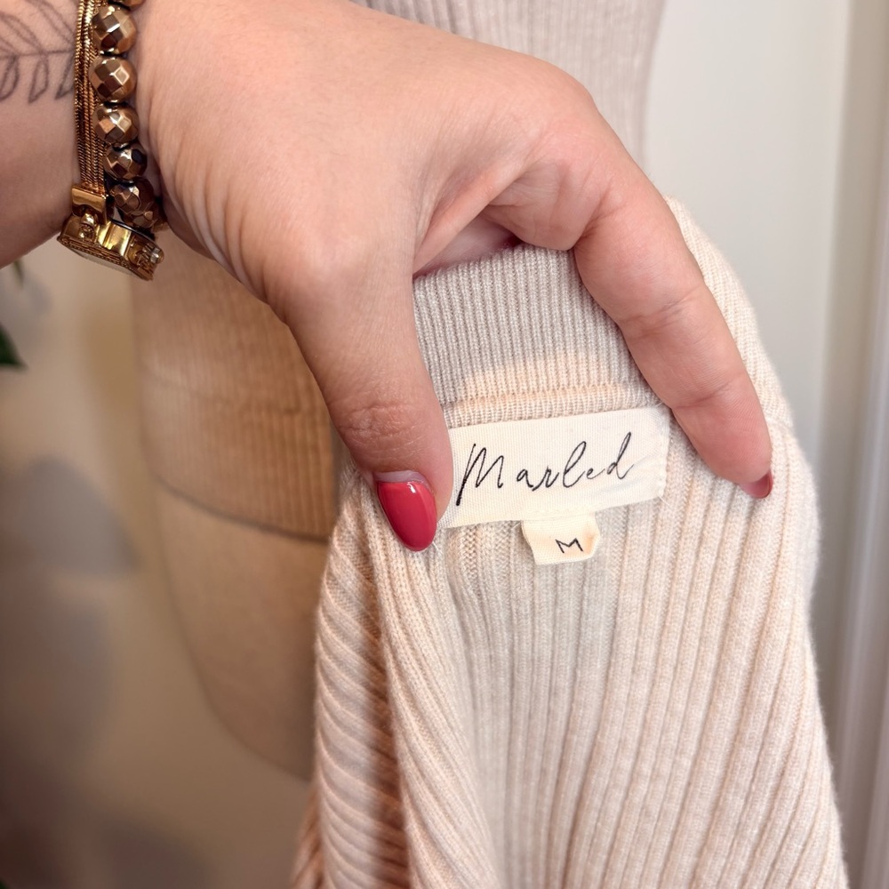 MARLED 2 Piece Button Up Cardigan Tank Set - Picture 6 of 10
